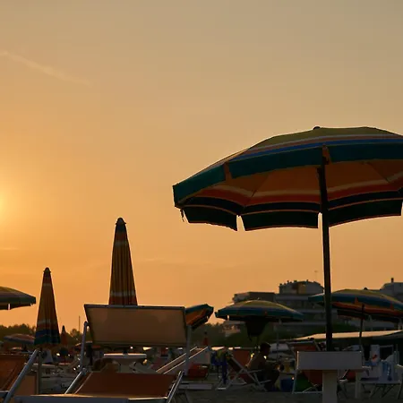Modern And Cozy Close To The * Bibione